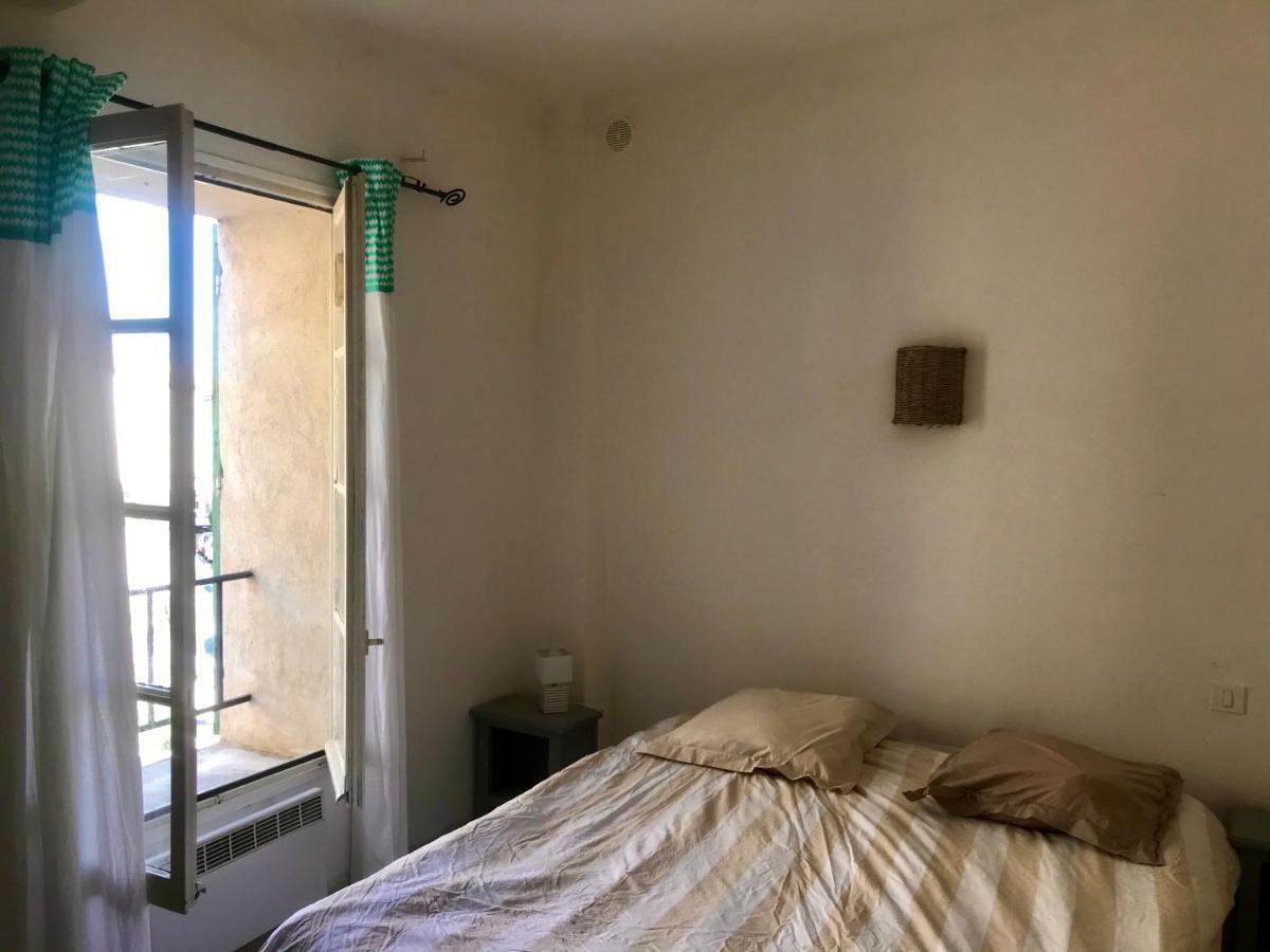 Reveil Vue Sur Les Arenes Lägenhet Arles Exteriör bild